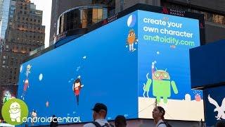 Google's HUGE billboard in Times Square