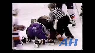 NHL Oct. 28, 1986 Brian Curran,NYI v Dave Brown,PHI Live + (HL) New York Islanders Philadelphia Flye