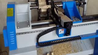 LOW PIRCE CNC AUTOMATIC WOOD TURNING LATHE MACHINE WOODWORKING CNC ROUTER CARVING MACHINE CENTRE