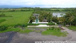 Absolute Beachfront Villa For Sale in Bali