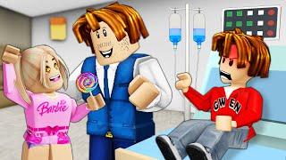 ROBLOX Brookhaven RP: Mean Brother Hates Gold Little Sister | Gwen Gaming Roblox