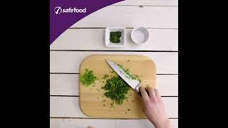 How to Chop Herbs