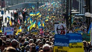 London demonstrates in solidarity with Ukraine