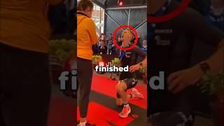 He got cramp while proposing to his girlfriend