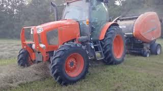 Kubota BV4160 Baling Thick Hay