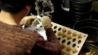 How fortune cookies are made