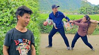 Thu saved the baby abandoned by his father in the cave in time - what did Thai do to the baby?