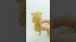 Вязаный крючком жёлтый котик #shorts #вязаниекрючком #вязание #кот #diy