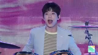 Dowoon cute drumming moments