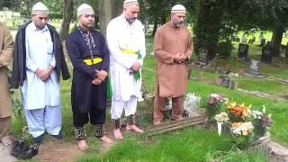 Sufi Tariqah....Grave Dancers
