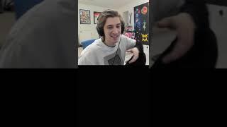 XQCOW ROASTS DESTINY!!???  | TWITCH JUST CHATTING #Shorts