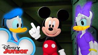 Mickey and Minnie's Halloween Surprise  | Mickey Mornings | Mickey Mouse Clubhouse | @disneyjr