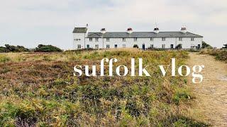 Suffolk Vlog  Staying at my mum's cottage, a tour of her garden, watercolour painting + the coast!