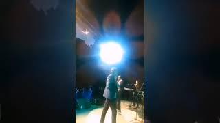 El 1er güirero de Colombia y el 1ro bailando con la güira (dic 15 del 2015, Bogotá)