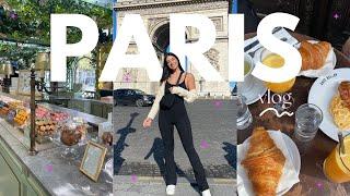 Paris VLOG - exploring, outfits, food & all my recommendations | Adele Maree