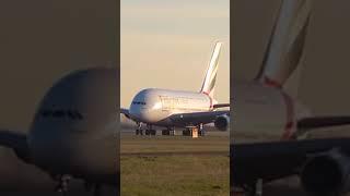 Take off Emirates A380 800