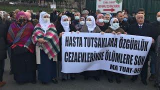 BAKIRKÖY CEZAEVİ ÖNÜNDE HASTA TUTUKLULAR İÇİN AÇIKLAMA