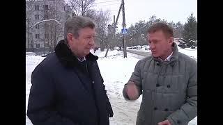 Роман Старoвойт отчитывает за уборку снега)