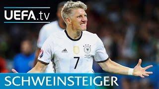 Watch Schweinsteiger's last goal for Germany