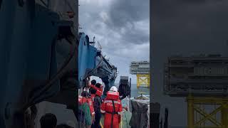 Abonden ship drill at sea#offshore_oil_rigs