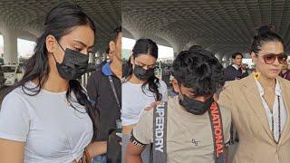 Kajol Devgn along with Her Daughter Nysa & Son Yug Devgan Spotted at Mumbai Airport 