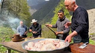 FRIED CRISPY CHICKEN TABAKA | Georgian Chicken Tapaka Cooking In Village | Juicy Chicken Recipe