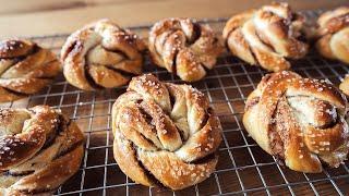 Kanelsnurrer (Scandinavian Cinnamon Buns)