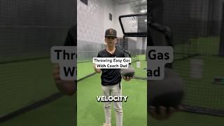 Throwing easy gas in a bullpen with coach dad #mlb #baseball #baseballszn #baseballlife #sports