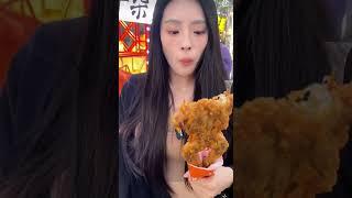 Have you seen my pet frog #frog #taiwan #travel  #friedchicken #fried #streetfood