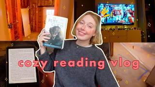 cozy reading vlog: my house is under construction + finishing an amazing fantasy series!