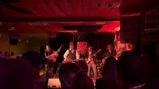 Chickie Wah Wah - Traveling Wilburys