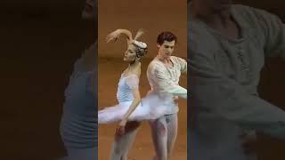 Raymonda Pas De Deux - Alina Somova & Vladimir Shklyarov ️