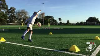 YOUNG TALENT - Incredible for an 8 year old!!!!! - 1st touch - Joner Football