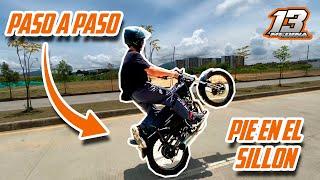 COMO PICAR UNA MOTO CON UN PIE EN EL SILLON  TUTORIAL PASO A PASO