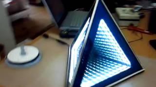 Infinity Mirror Pyramid 경관조명