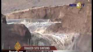 Homes washed away as flash flood hits Jakarta - 27 Mar 09