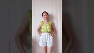 I have crocheted a granny square crop top #crochet #diy #yarn #top #croptop