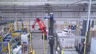 Comau Automated Stretch Foil Production Line with Robotized End-of-Line Palletizing