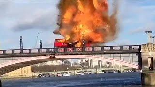 Bus "explosion" on Lambeth bridge causes panic, London