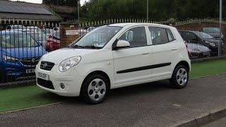 2011 Kia Picanto 1.1 Domino - Start up and full vehicle tour