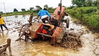 Mahindra plus 575 D1 tractor stuck in mud pulling out by #Mahindra tractor #vskveeresh