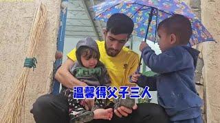 雨水和孩子们的童真，为萨利赫带来了一丝安慰#纪录片