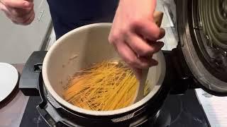 Spaghetti Bolognese pressure cooked in the ninja foodi max 15in1.