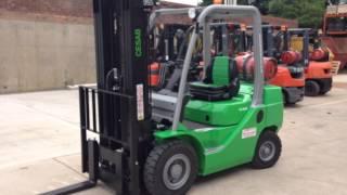 Walk Around NEW CESAB M325 Triple Clear View Mast Fork Lift