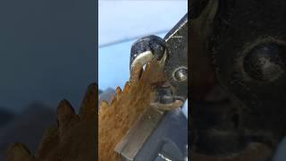 Masters, take note of this trick! How to open a wood saw blade so it cuts easily #diy #tips #tools