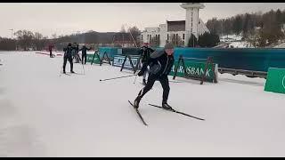 Министр обороны Хренин прокатился на лыжах