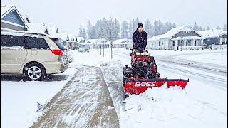 First Time Using Toro Multiforce 5' BOSS Plow To Remove Snow