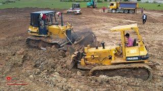 Incredible Dozer Heavy Push Sinking Mud Extreme Pulled Out Operator Bulldozer