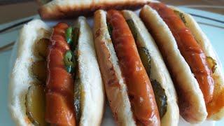 Cách làm bánh mì kẹp xúc xích sốt BBQ thơm ngon khó cưỡng. How to make Hot DOG