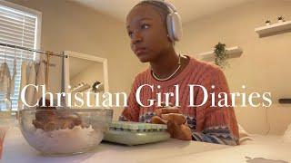 Christian Girl Diaries | Typical days in the life of a Christian 